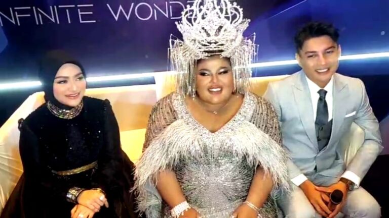 Nathalie Holscher Bongkar Undangan Pernikahan Yang Diunggahnya