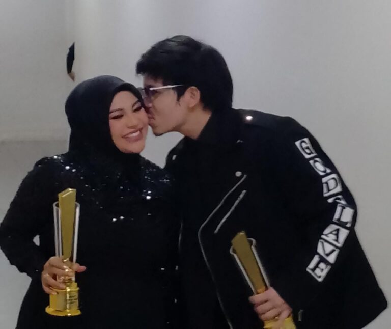 HUT Insert Ke 20 ‘In Wonderland’ Bertabur Bintang