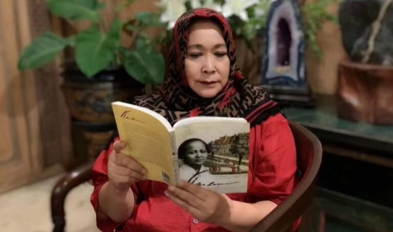 Resmi Cerai Dari Suprajarto, Gugatan Nafkah Idda dan Mut’ah Jenny Rachman Dikabulkan