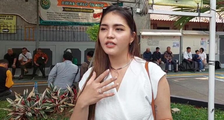 Konflik Hak Asuh Anak Bayangi Proses Perceraian Reinaldo ‘Sexy Goath’ Martin dan Juliette Angela