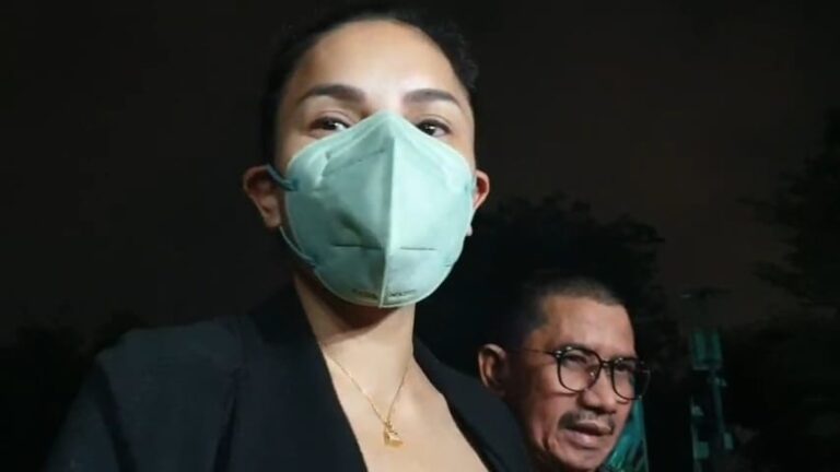 Penjemputan Paksa Loly oleh Nikita Mirzani Didampingi Polisi