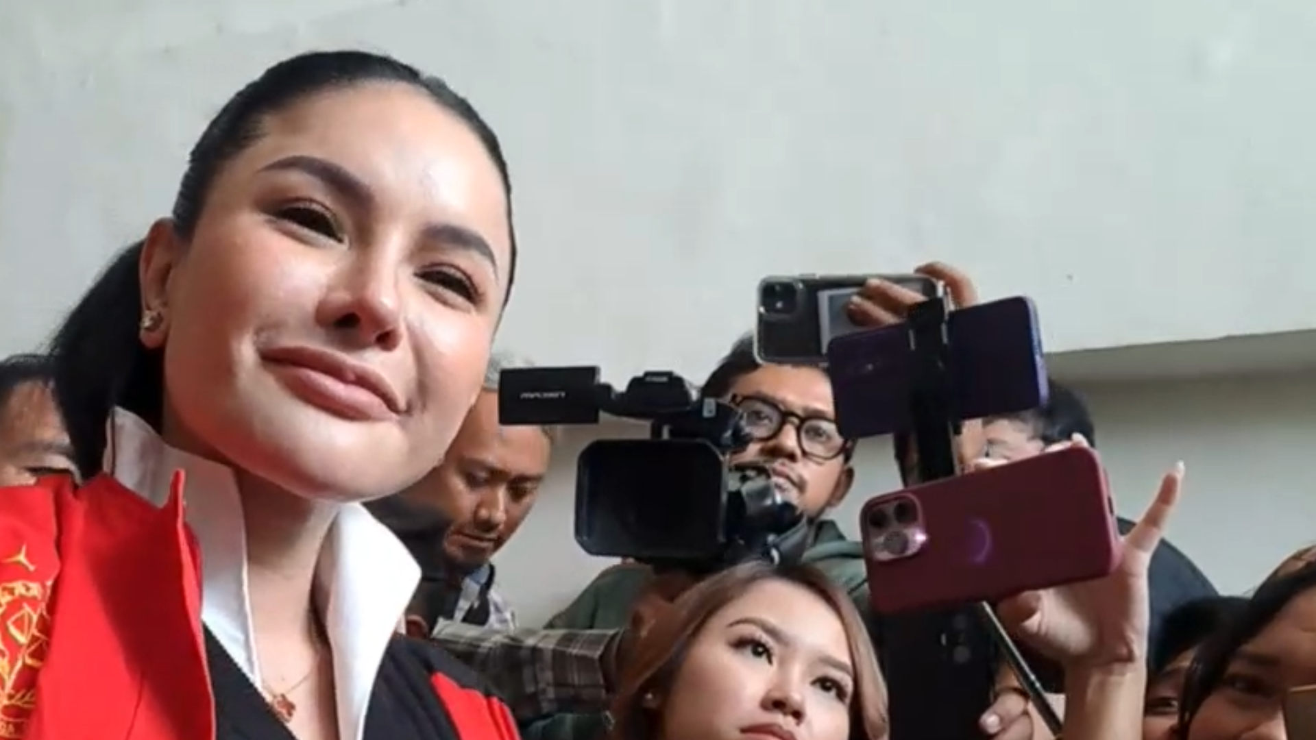 Tanggapi Tuntutan 11 Tahun Penjara dengan Tertawa, Nikita Mirzani: Ngarangnya Banyak