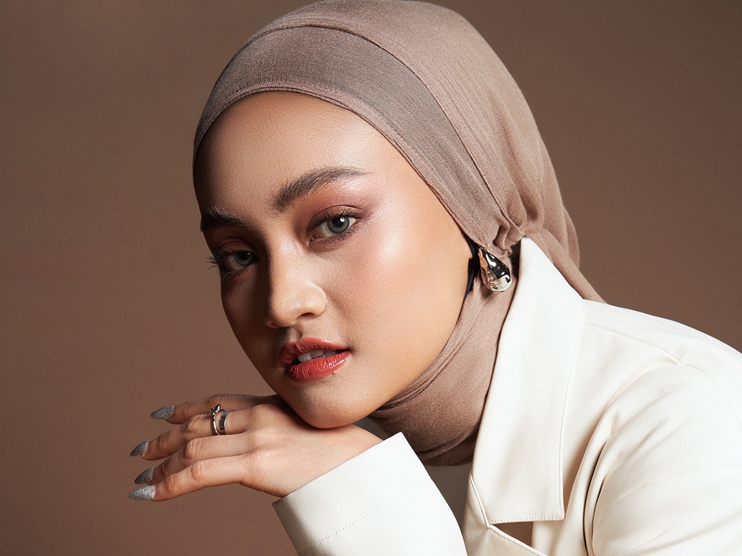 Eltasya Hidupkan Kembali ‘Harus Terpisah’: Remake Penuh Emosi dari Penyanyi Muda Bertalenta
