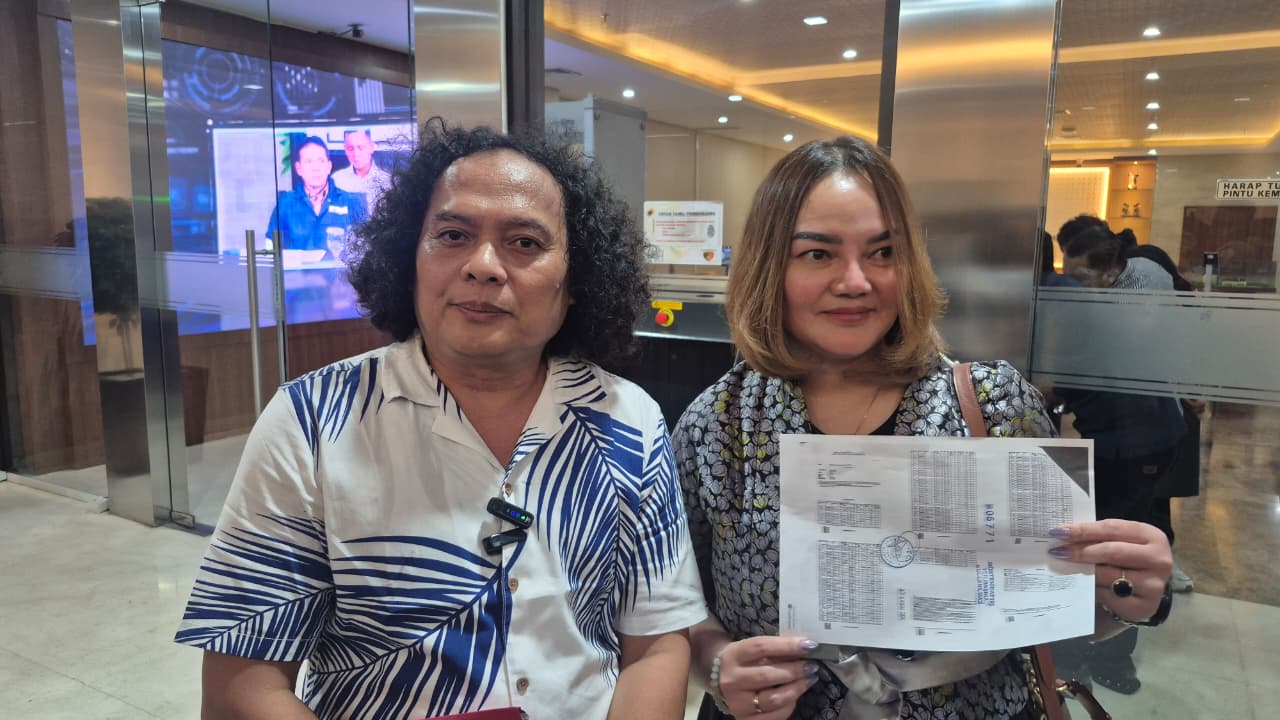 Deolipa Yumara Dampingi Linda Sambangi Bareskrim Tindaklanjuti Dugaan Penyalahgunaan Wewenang