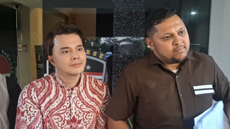 Terseret Konten Mafia Skincare Richard Lee, Dokter Oky Pratama Beri Klarifikasi Mengejutkan di Polda Jabar